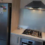 Aveen\'S Apartment 10Mins From Airport